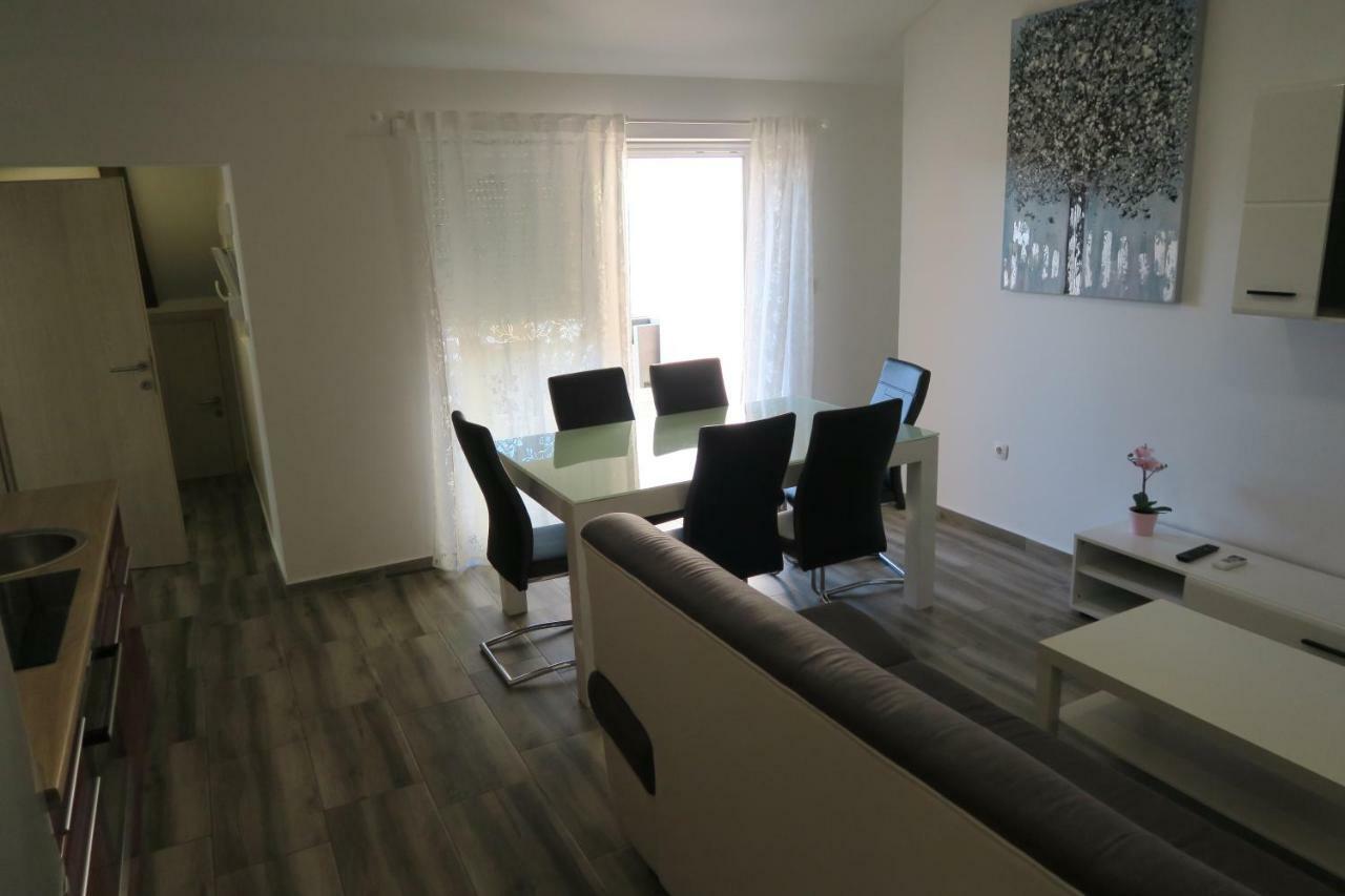 Family Apartment باشْكا الغرفة الصورة